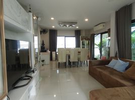 4 спален Дом на продажу в Baan Klang Muang Sathorn - Suksawat, Bang Phueng, Phra Pradaeng