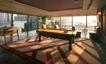 โต๊ะพูล / โต๊ะสนุ๊กเกอร์ at The Ritz-Carlton Residences At MahaNakhon