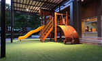 Детская площадка на открытом воздухе at Lumpini Park Rama 9 - Ratchada