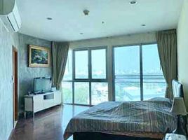 3 Bedroom Apartment for sale at The Star Estate at Narathiwas, Chong Nonsi