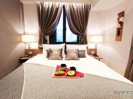 1 Bedroom Condo for sale at Runesu Thonglor 5, Khlong Tan Nuea, Watthana