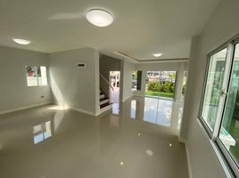 3 Schlafzimmer Villa zu verkaufen im Greenvale Westgate, Bang Khu Rat