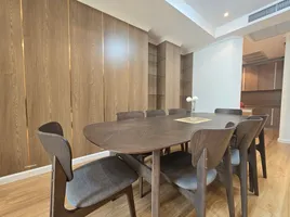 2 спален Кондо в аренду в The Cadogan Private Residences, Khlong Tan Nuea, Щаттхана, Бангкок