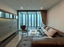2 Bedroom Condo for sale at The Room BTS Wongwian Yai, Bang Lamphu Lang