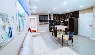 2 chambres Condominium a vendre à Karon, Phuket Kata Ocean View