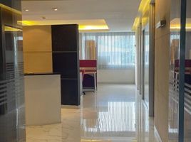 108 SqM Office for rent at Monterey Place, Khlong Toei, Khlong Toei