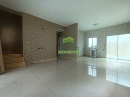 3 Bedroom Townhouse for sale at City Sense Bangna KM.10, Bang Phli Yai