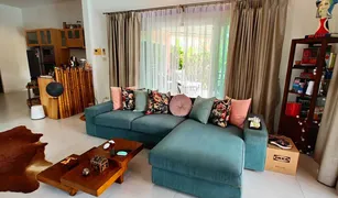 3 Bedrooms Villa for sale in Thap Tai, Hua Hin Hua Hin The Gold