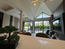 4 Bedroom Villa for sale at Jomtien Condotel and Village, Nong Prue, Pattaya