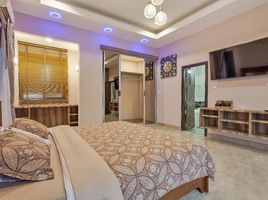 5 Schlafzimmer Haus zu vermieten im Baan Dusit Garden 6, Huai Yai