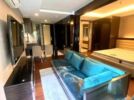 1 Schlafzimmer Appartement zu vermieten im The Address Sukhumvit 61, Khlong Tan Nuea