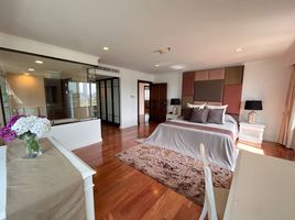 4 Bedroom Condo for rent at Mayfair Garden, Khlong Toei