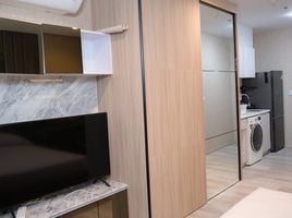 Studio Condo for sale at Life One Wireless, Lumphini