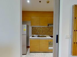 Studio Apartment for rent at Le Luk Condominium, Phra Khanong Nuea, Watthana