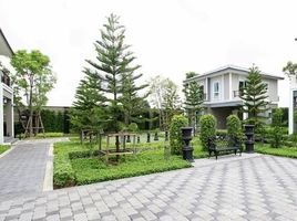 3 Bedroom Villa for sale at Passorn Theparak-Bangna, Bang Pla