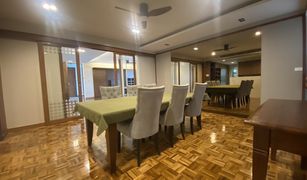 3 chambres Condominium a vendre à Chong Nonsi, Bangkok Baan Yen Akard
