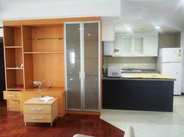 2 Schlafzimmer Appartement zu vermieten im The Grand Sethiwan Sukhumvit 24, Khlong Tan