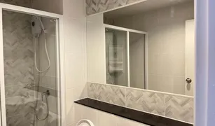 Studio Wohnung zu verkaufen in Bang Na, Bangkok Regent Home Bangna