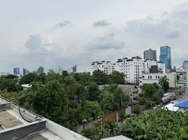 6 Schlafzimmer Ganzes Gebäude zu verkaufen in Huai Khwang, Bangkok, Bang Kapi