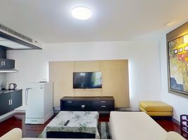 Studio Condo for rent at Mona Suite, Khlong Toei Nuea