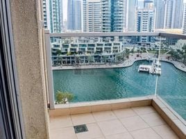 2 बेडरूम अपार्टमेंट for sale at Marina Tower, 