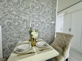 1 Schlafzimmer Wohnung zu verkaufen im Nakornping Condominium, Chang Phueak