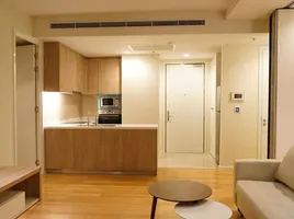 2 Bedroom Apartment for rent at Circle Living Prototype, Makkasan