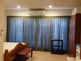 3 спален Таунхаус на продажу в Baan Klang Muang Rattanathibet , Bang Kraso