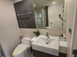 1 Bedroom Apartment for sale at The Crest Sukhumvit 49, Khlong Tan Nuea