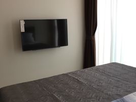 2 Schlafzimmer Appartement zu vermieten im Noble Ploenchit, Lumphini