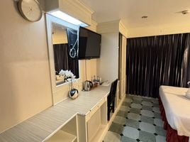 คอนโด สตูดิโอ ให้เช่า ในโครงการ โรงแรมป่าตอง โซเชียล, ป่าตอง