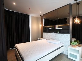 2 Bedroom Condo for sale at Rhythm Ekkamai, Khlong Tan Nuea, Watthana, Bangkok