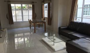 3 Bedrooms House for sale in Krathum Lom, Nakhon Pathom Image Place