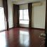 3 Bedroom House for rent in Petcharavej Hospital, Bang Kapi, Khlong Tan Nuea