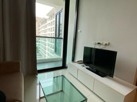 1 Bedroom Apartment for sale at Le Cote Thonglor 8, Khlong Tan Nuea