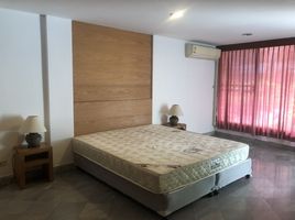 5 Bedroom Villa for sale at Greenery Place 62, Wang Thonglang