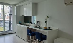 1 Bedroom Condo for sale in Sam Sen Nai, Bangkok Haven Luxe