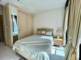 2 Schlafzimmer Appartement zu vermieten im Noble Ploenchit, Lumphini