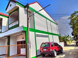 2 Bedroom Townhouse for sale in Lampang, Chomphu, Mueang Lampang, Lampang