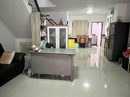 3 Bedroom Townhouse for sale at Busararom Village, Samet, Mueang Chon Buri