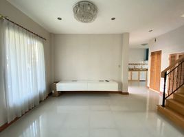 3 спален Вилла на продажу в Laddarom Elegance Wongwan-Sathorn, Lak Song