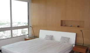 2 Bedrooms Condo for sale in Chong Nonsi, Bangkok The Lofts Yennakart