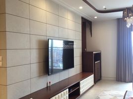 2 Bedroom Apartment for rent at VINHOMES NGUYEN CHI THANH, Lang Thuong