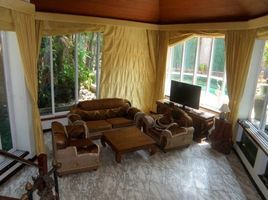 5 Schlafzimmer Villa zu verkaufen im Jomtien Palace Village, Nong Prue