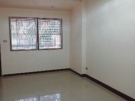 2 Bedroom Townhouse for sale at Baan Poonsinthani 1, Khlong Song Ton Nun