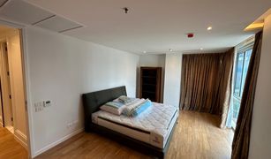 2 Bedrooms Condo for sale in Si Lom, Bangkok The Legend Saladaeng