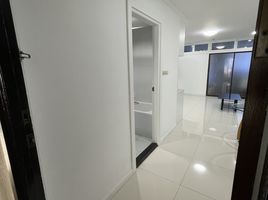 1 Schlafzimmer Wohnung zu vermieten im Supalai Place, Khlong Tan Nuea