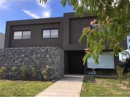 3 Bedroom House for sale in Tigre, Buenos Aires, Tigre