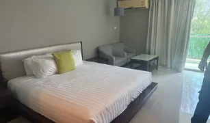Кондо, Студия на продажу в Khlong Tan Nuea, Бангкок Nice Residence