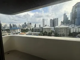 3 Schlafzimmer Wohnung zu vermieten im Charan Tower, Khlong Tan Nuea